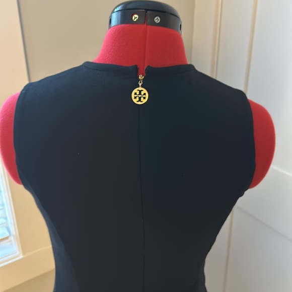 Tory Burch Fitted Sheath Dress, Black, Size 2 - Picture 4 of 4